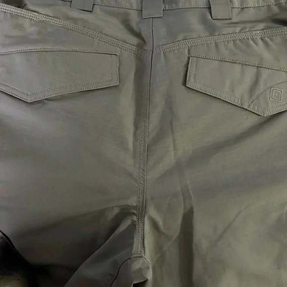 5.11 Tactical Fast-Tac Cargo Pants, Water-Resistant Finish size 32/30 NW… - Picture 4 of 5